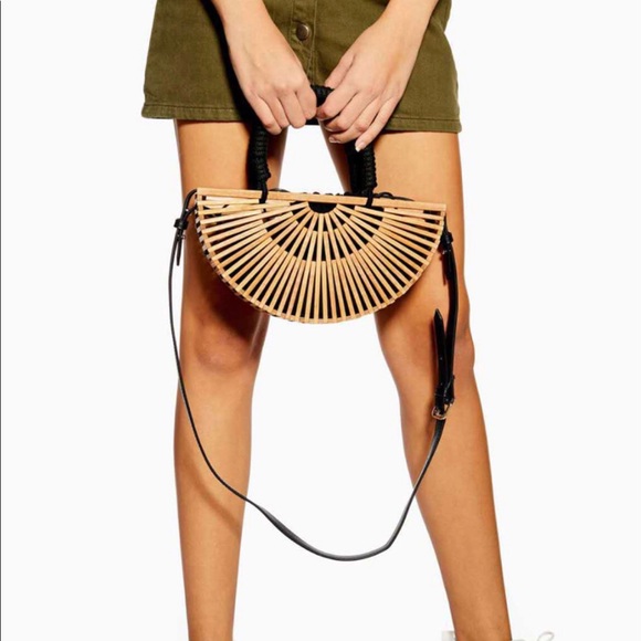 Black braided bamboo handbag with canvas bag - Picture 11 of 13